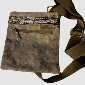 EUC Dakine Crossbody Sequined Bag, Canvas Adjustable Strap Zip Closure & Pockets